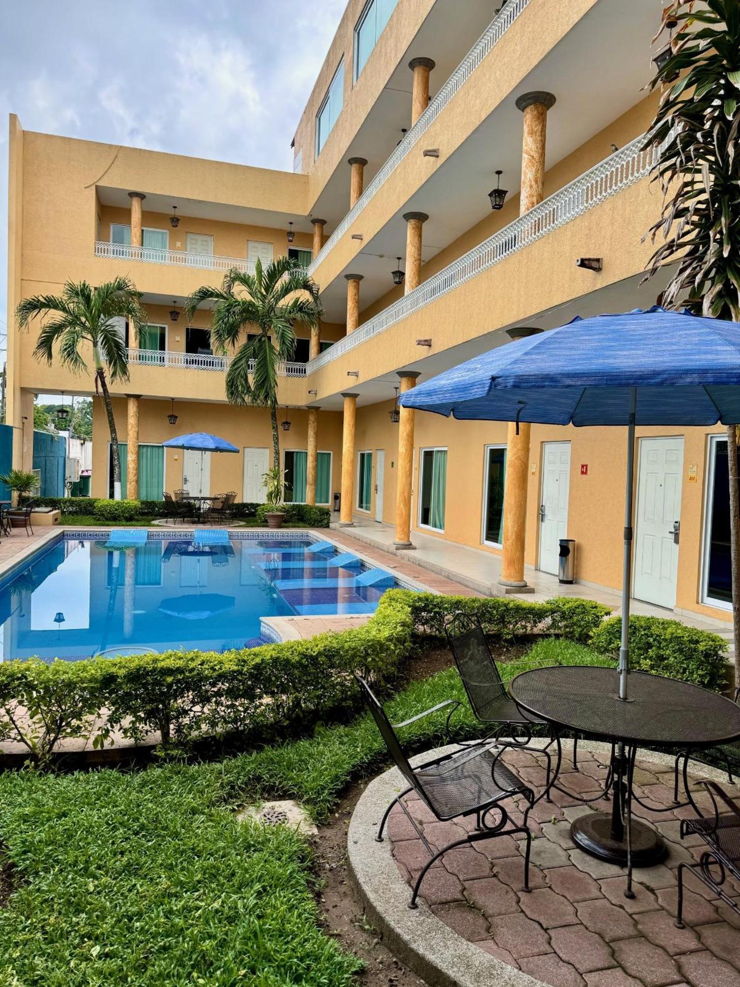 Meson De La Rivera Tuxtepec Luaran gambar